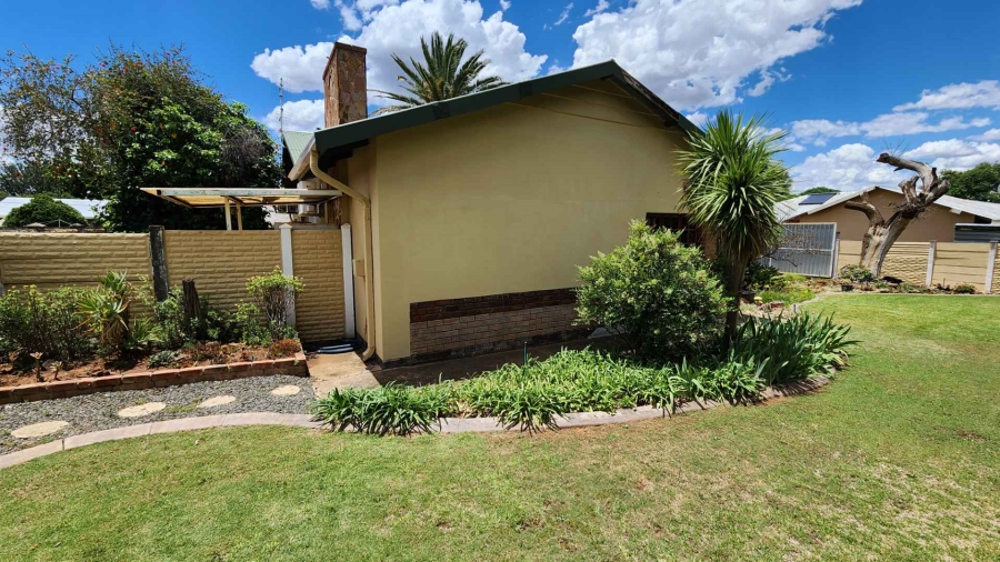 3 Bedroom Property for Sale in Generaal De Wet Free State